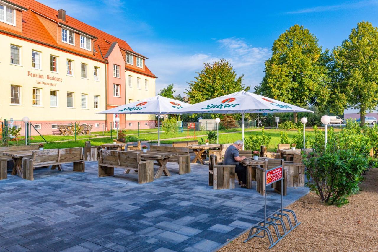 Hotel Und Restaurant "Zur Zwiebel" Peenemunde Buitenkant foto