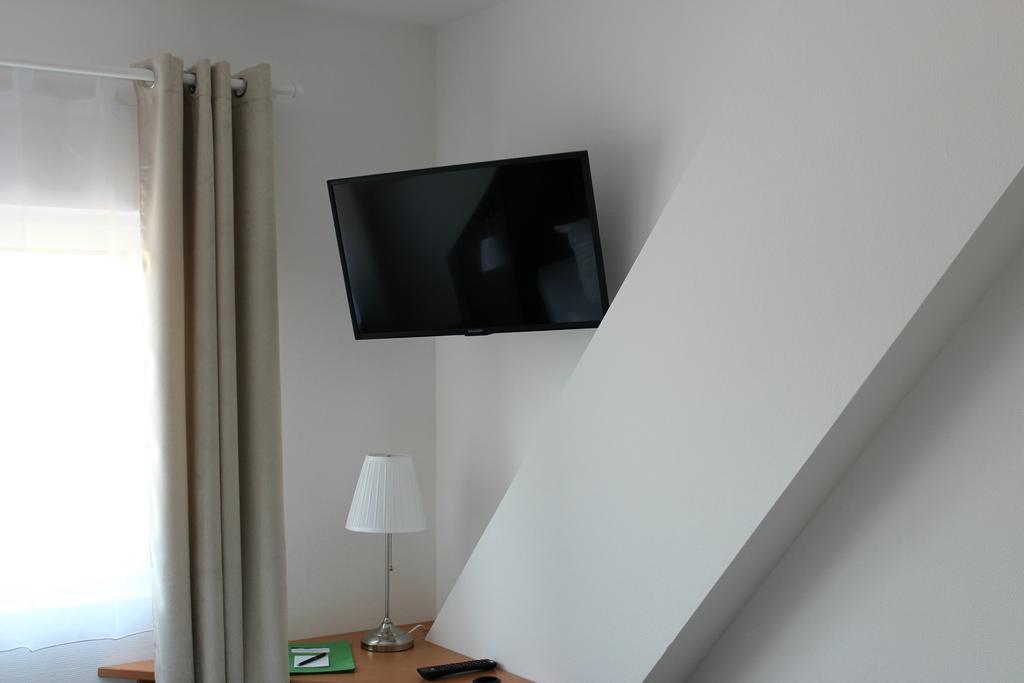 Hotel Und Restaurant "Zur Zwiebel" Peenemunde Buitenkant foto